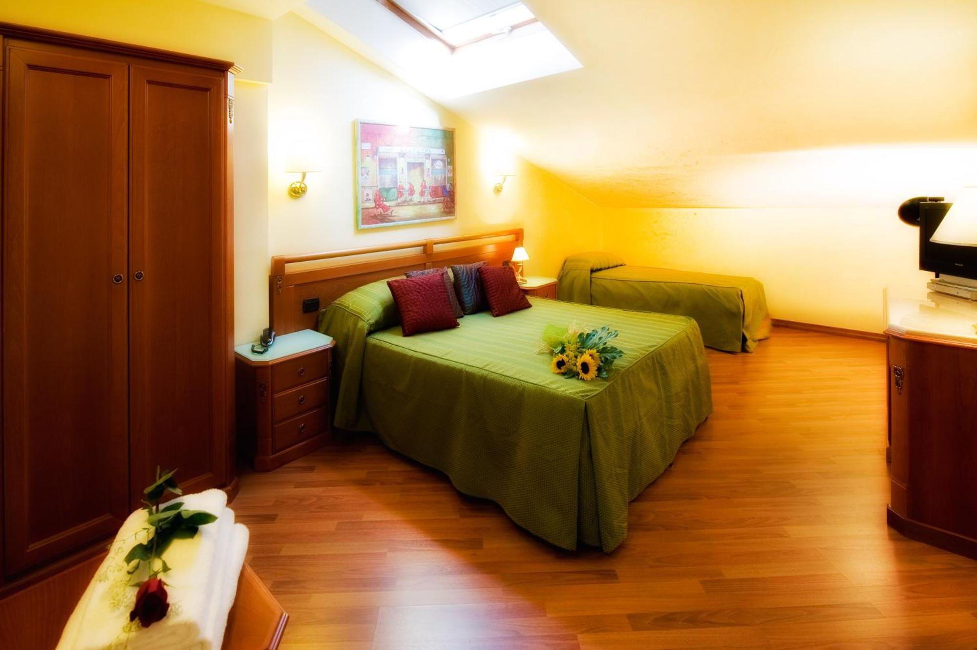 Hotel Bright Рим Екстер'єр фото